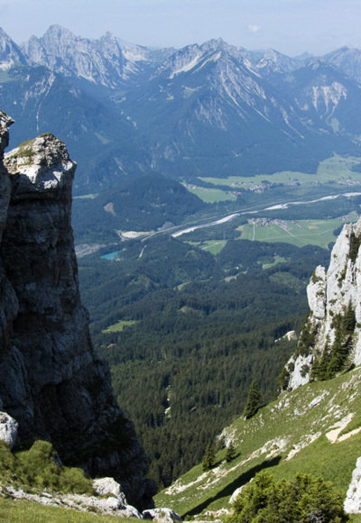 Pfundige Berggegend in Gipfelnähe