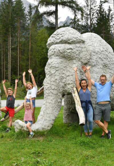 Steinzeit Erlebnisweg Vorderkaser