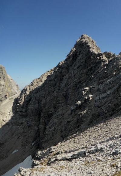 Bretterspitze (mit Westgrat) und Urlbleskarspitze - re nach li, von Gliegerkarspitze