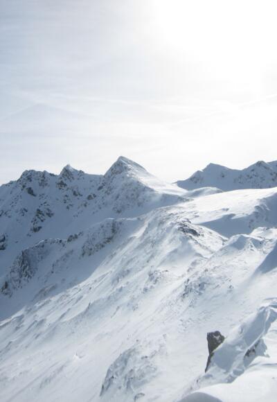 Wer möchte, folgt dem Grat bis zur Sagthaler Spitze