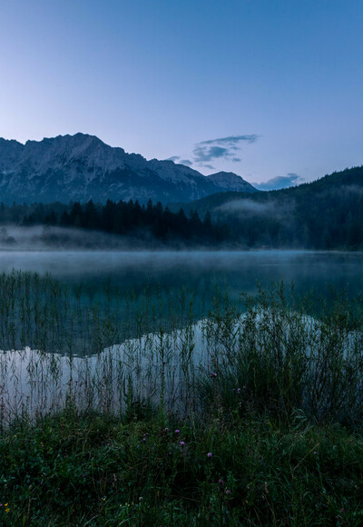 Lautersee am frühen Morgen mit Nebelschwaden