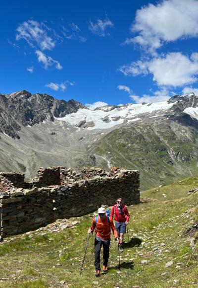 Die Ruine des Knappenhauses im Frosnitztal.