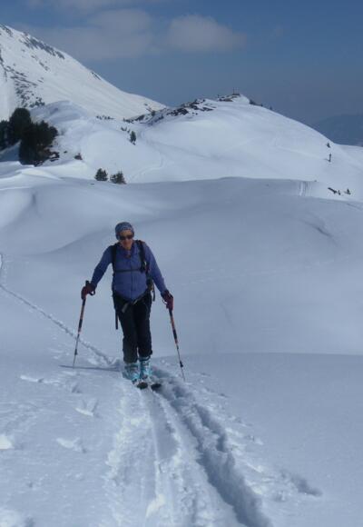 Kleiner Gamsstein und Kellerjoch/Kuhmöser vom Verbindungskamm zum Großen Gamsstein