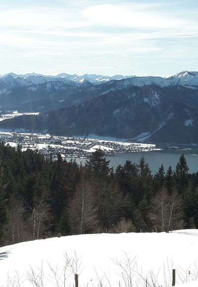 Mittwoch, 24. Januar 2018 Blick von Neureuth auf den Tegernsee