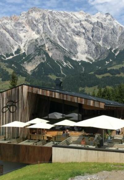 Die Deantnerin mit Terrasse