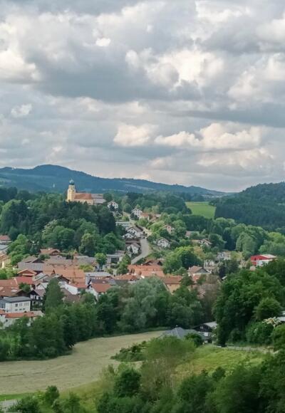 Blick bei Stubenhof nach Stallwand