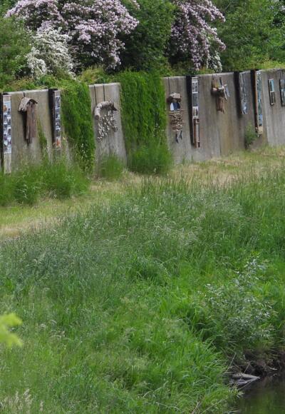 Ufermauer an der Steinach in Fürth am Berg