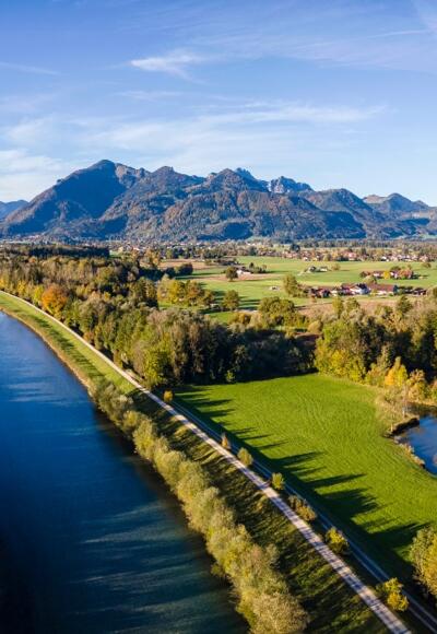 Tiroler Ache mit Blick ins Achental