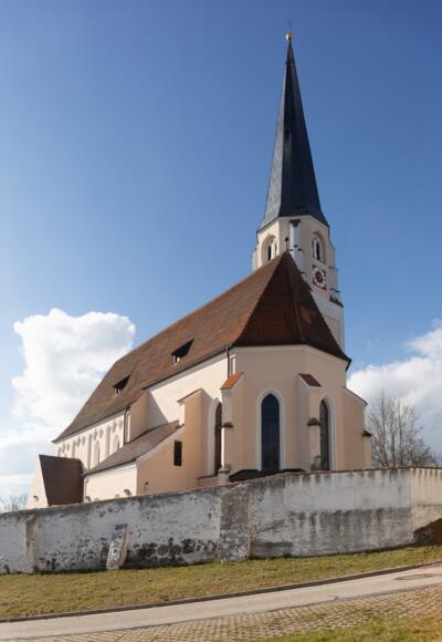 Pfarrkirche Mariä Himmelfahrt in Dietersburg