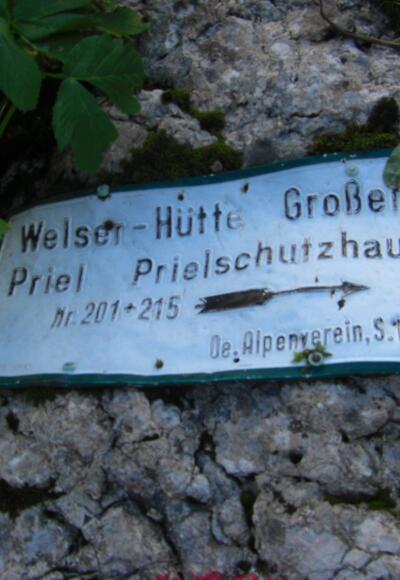 Wegweiser zur Welser Hütte
