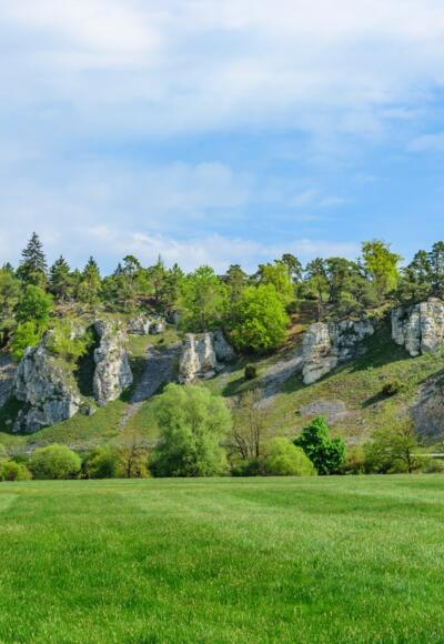 Felslandschaft der Zwölf-Apostel im Altmühltal