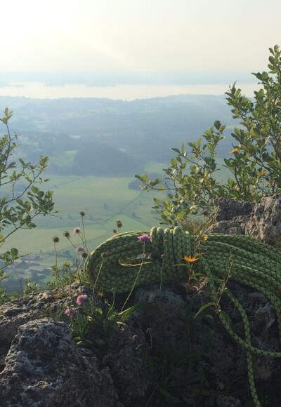 Aussicht vom Engelstein auf den Chiemsee