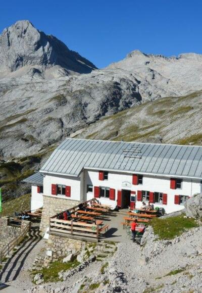 Die Knorrhütte beim  &quot;Sonnenbad&quot;