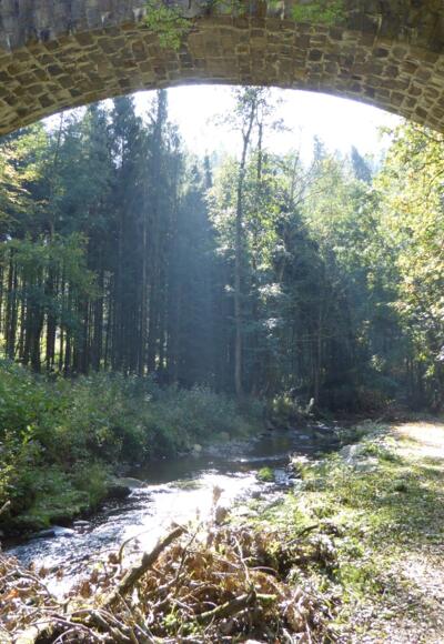 Bahnbrücke über den Staffelbach