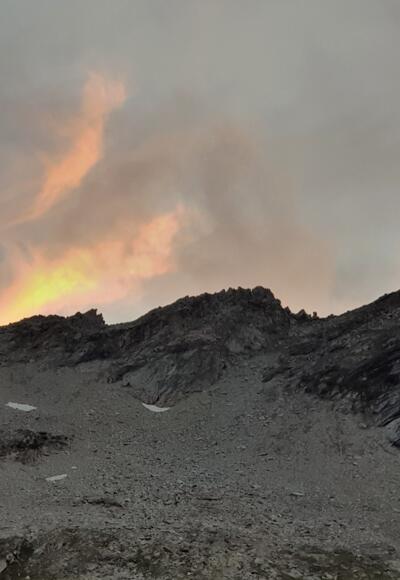Alpenglühn am Friesenberghaus