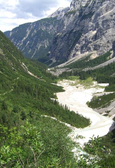 Reintalangerhütte - Zur Hütte geht es durch ein malerisches Tal