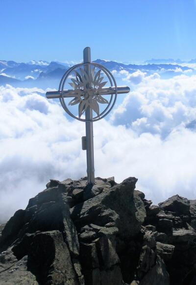 Südostpanorama vom Schneespitz