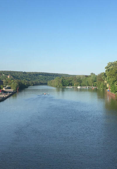 Schleifenroute - Main bei Schweinfurt von Brücke / Radweg aus gesehen