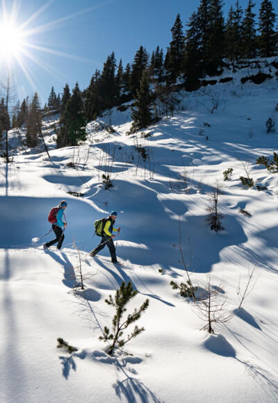 Schneeschuhwandern auf der Hemmersuppenalm