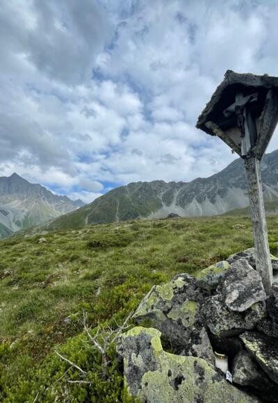 Am Wetterkreuz (2.300 m) oberhalb der Radurschlalm
