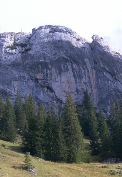 Taubenstein Westwand, rechts der Südgrat