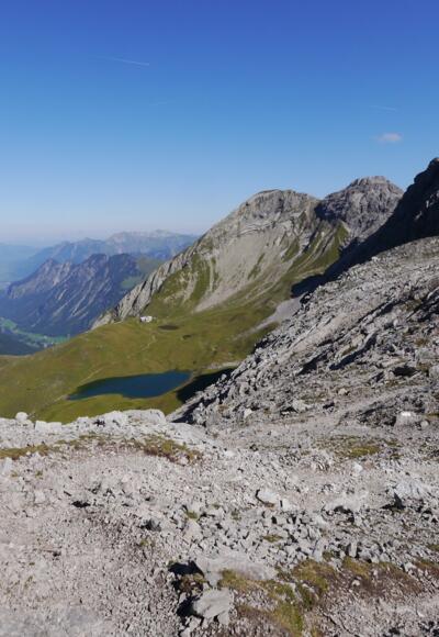 Der Rappensee, die Rappenseehütte und der Rappenseekopf