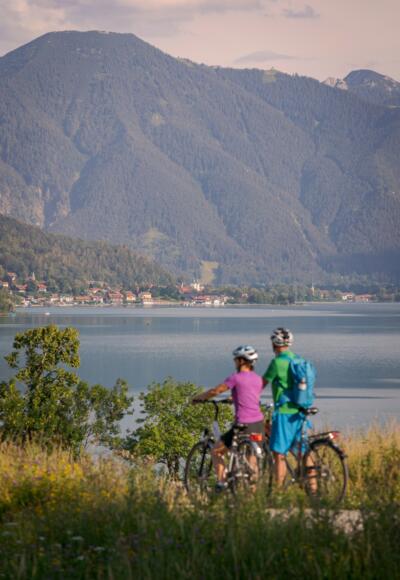Blick von Gmund am Tegernsee nach Süden