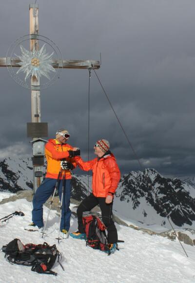 Am 3005 m hohen Gipfel