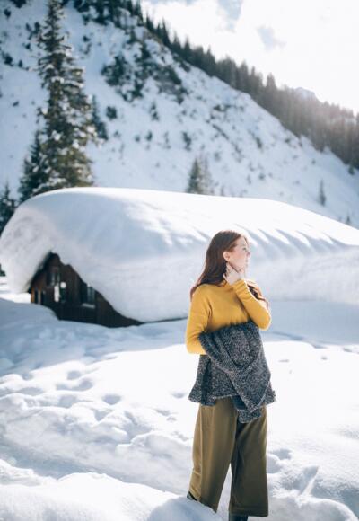 Verschneite Winterlandschaft in Lech Zürs am Arlberg