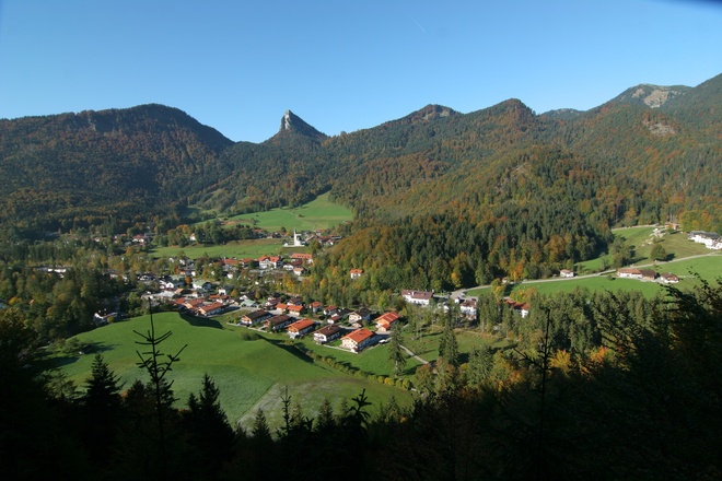 Dorf Kreuth