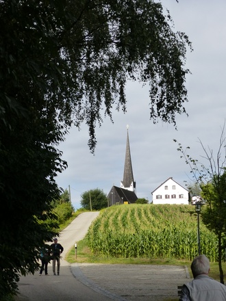 Von Niederham nach Oberdorfen