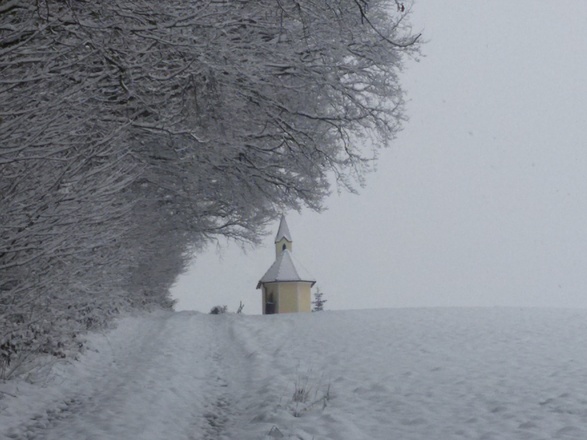 Hubertuskapelle im Winter