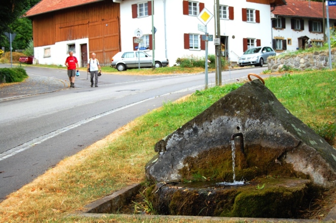 erneut ein erfrischnder Brunnen