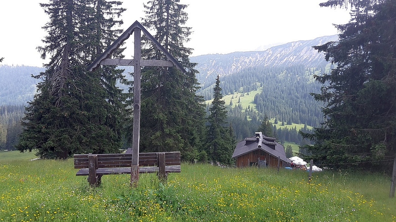 Blick auf die Gufferthütte von Norden