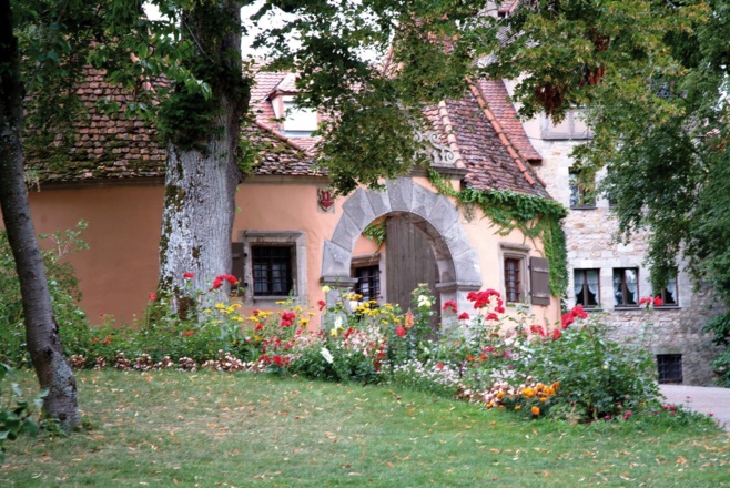 Burgtor.
