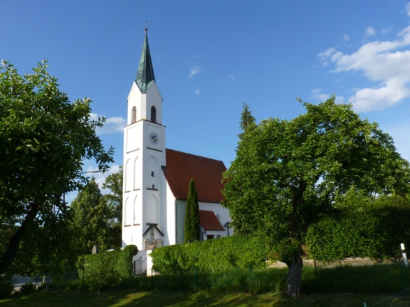 Kirche Mariä Namen in Neukirchen