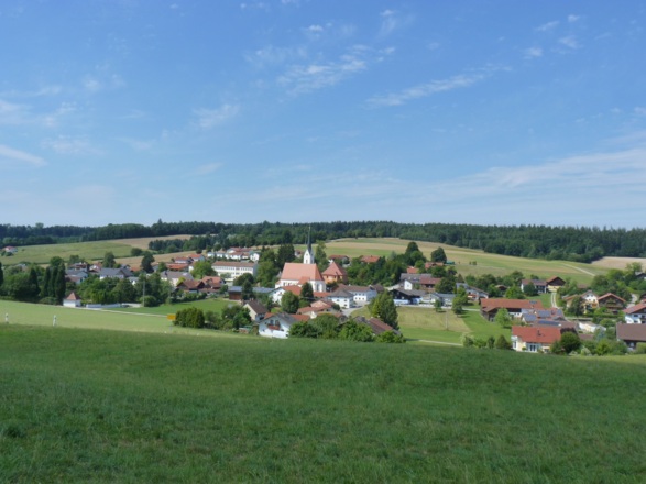 Blick auf Peterskirchen