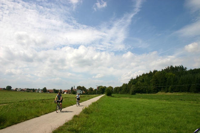 Auf dem „Bockerlbahnradweg“.