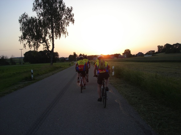 Und weiter geht es auf kleinen Sträßchen