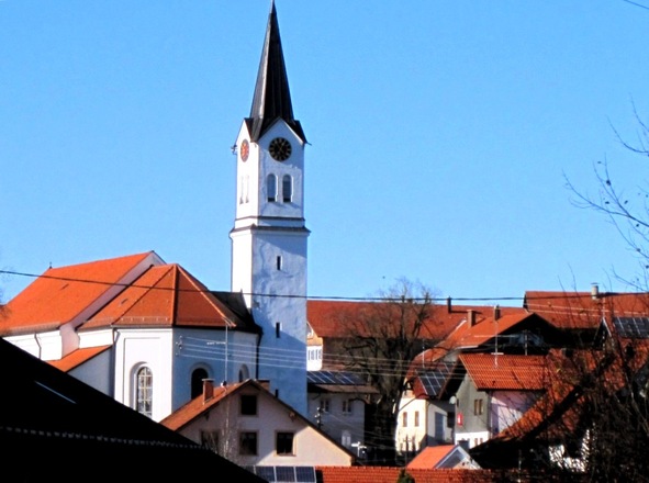 Görisried mit Kirche St. Oswald