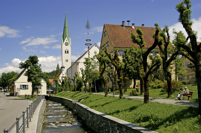 Ortskern Weiler mit Hausbach