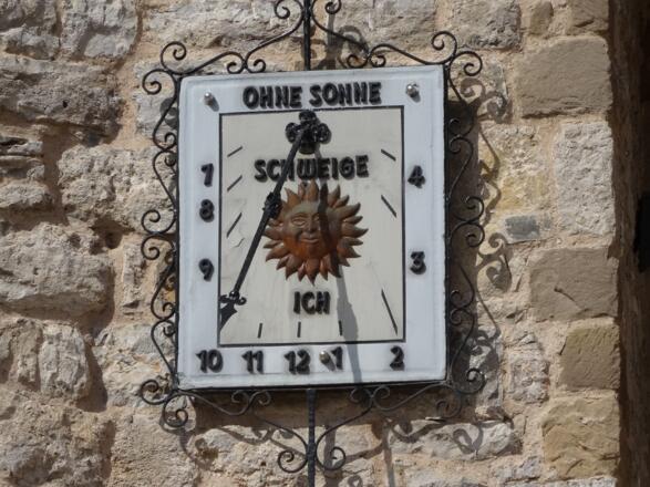 Röttingen Sonnenuhr 13