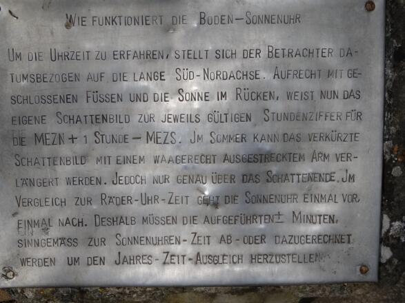 Röttingen Sonnenuhr 19