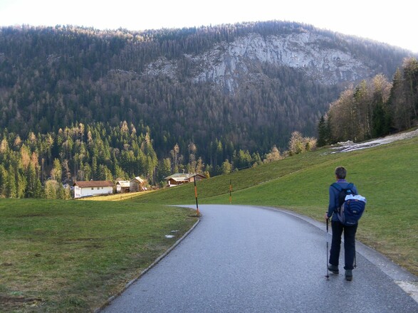 Lercheckerwand jenseits des Nesseltalgrabens