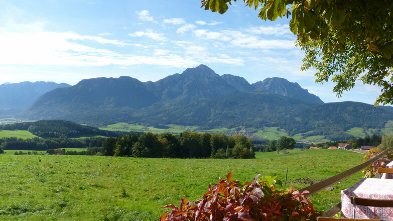 Blick von der Stroblalm auf das Bergmassiv