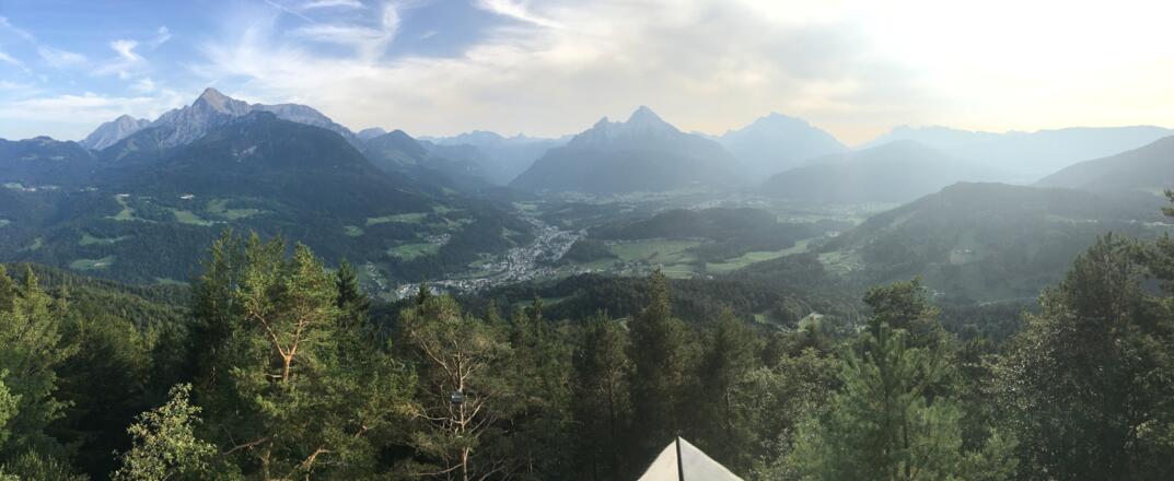 Panorama Aufnahme der Berchtesgardener Bergwelt
