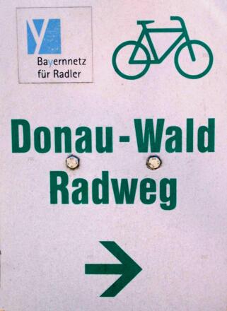 Donau-Wald-Radweg Makierung