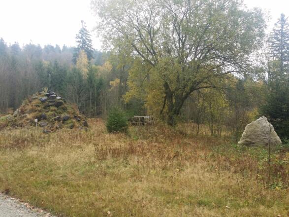Nach halber Strecke: Rastplatz am Pfeifferbrunn