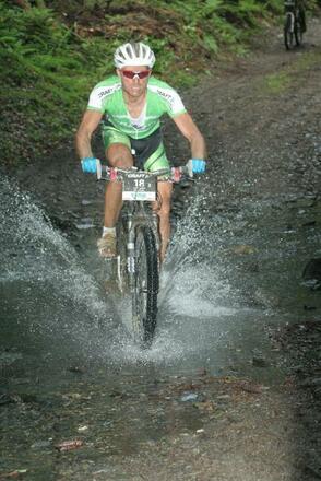 Mountainbiker in der Wilden Rodach
