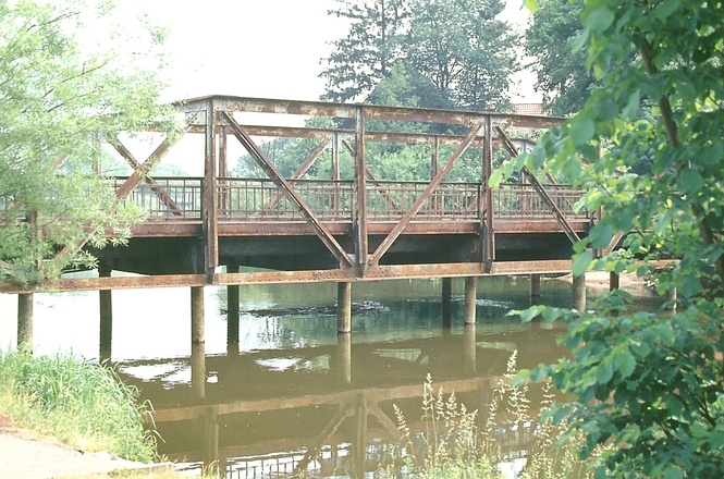 Die Eiserne Brücke